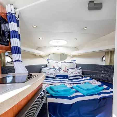 Cabin Yacht Naturist Village Agde