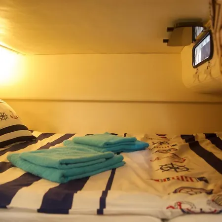 Πλωτό κατάλυμα Cabin Yacht Naturist Village Agde